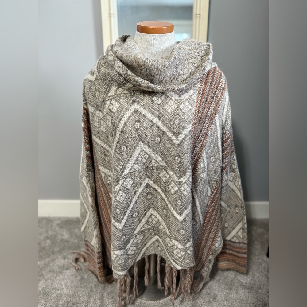 Free People Be The One Aztec Poncho Size Medium, oversized, wool/acrylic